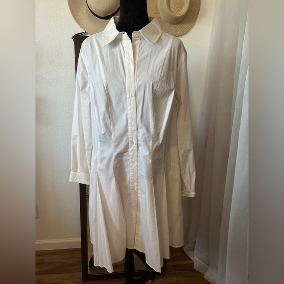 Torrid Classic White button-down Shirtdress. Size1X - Picture 4 of 7
